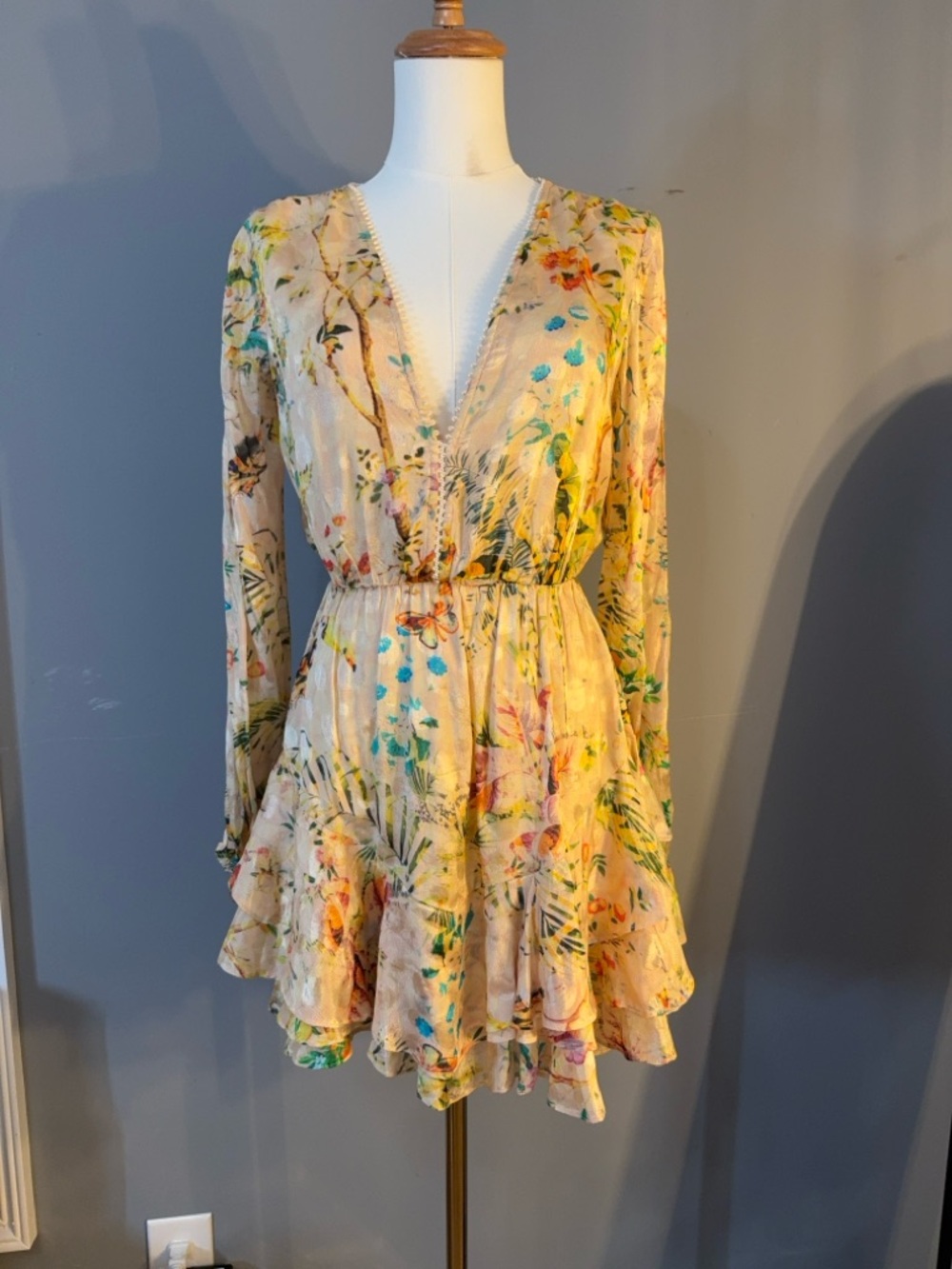HEMANT & NANDITA Cream Floral V-Neck Long Sleeve Mini Dress